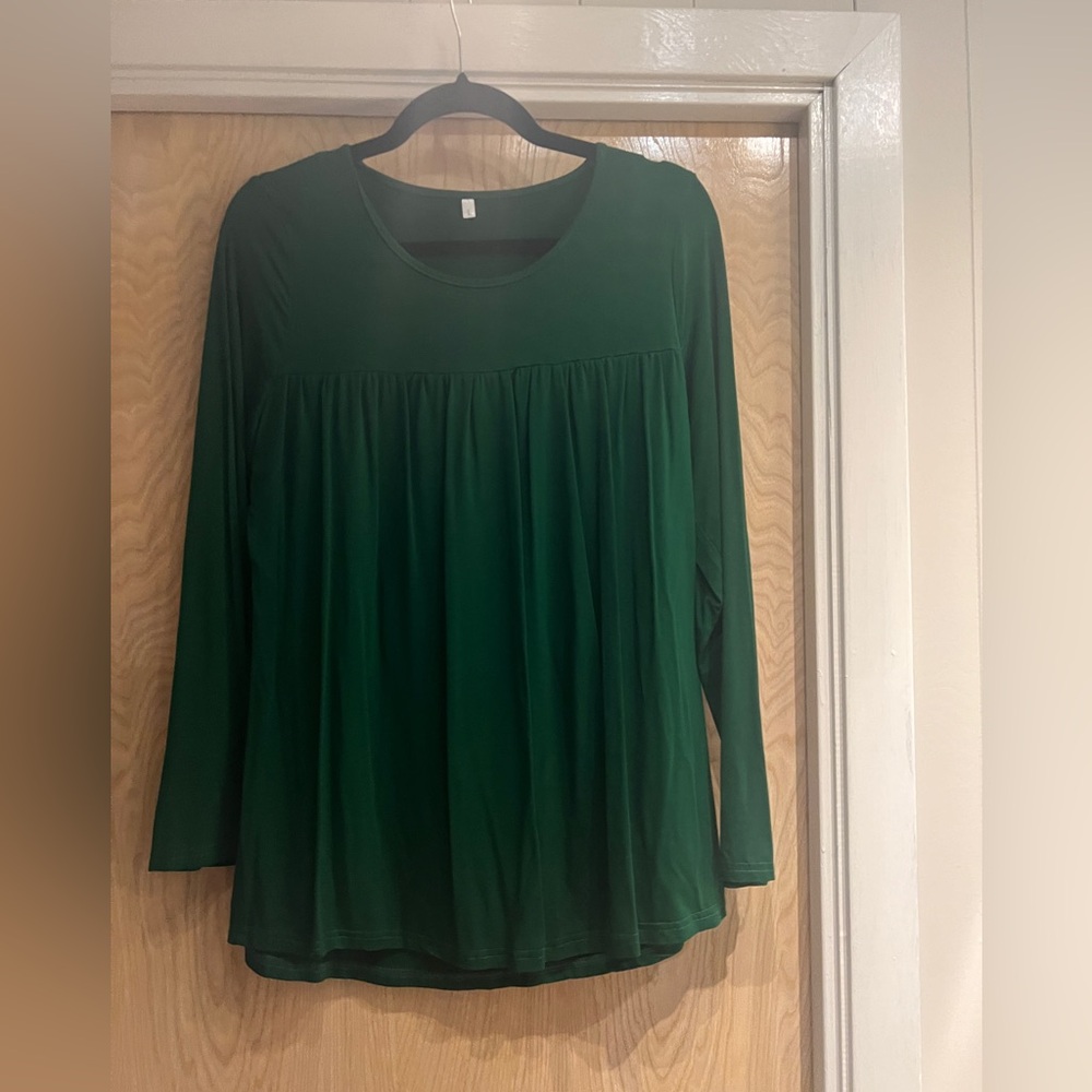 Green pullover shirt